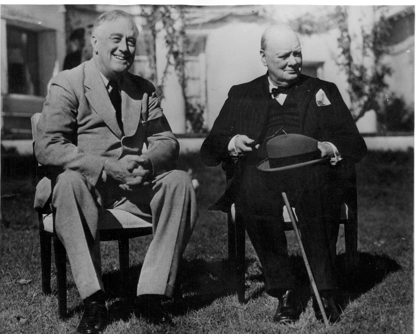 Le président américain, Franklin Roosevelt et le Premier ministre britannique, Winston Churchill, le 22 janvier 1943 à Casablanca / Ph. DR.